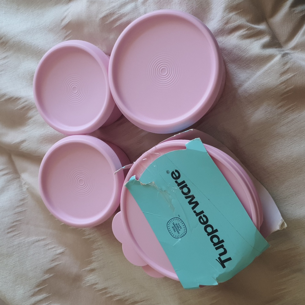 New 6 Tupperware Light Pink/ Purple Container( 6 Containers+6 Lids)